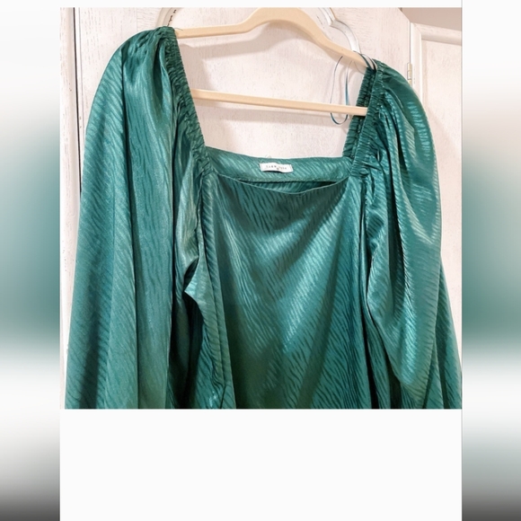 Lida Kate Emerald Green Square Neck Blouse Size M. Fits like a L/XL - Picture 3 of 7